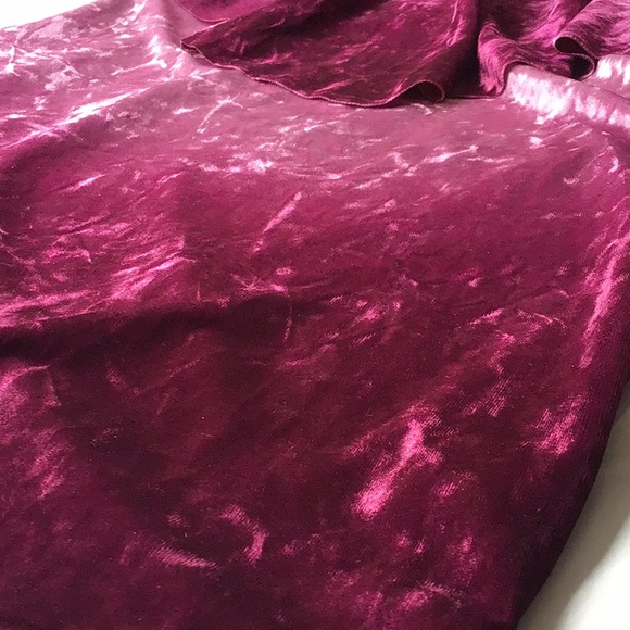Ombré Crushed Velvet Dress - Picture 6 of 8